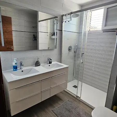 Olas Apartment