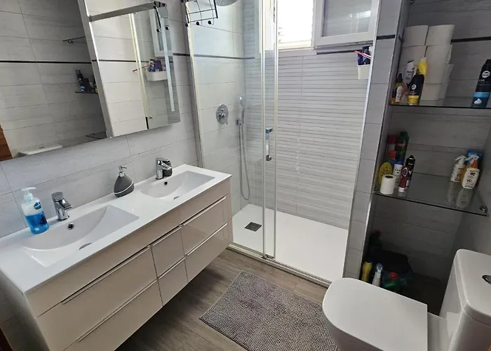 Апартаменты Olas Торевьиа