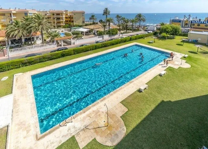 Апартаменты Olas Торевьиа